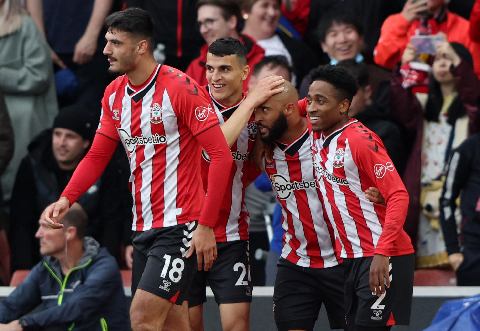 韩媒：韩国前国脚李天秀涉嫌诈骗数亿韩元，已被立案调查（韩媒：前韩国国脚李天秀涉数亿韩元诈骗，已被立案侦查）