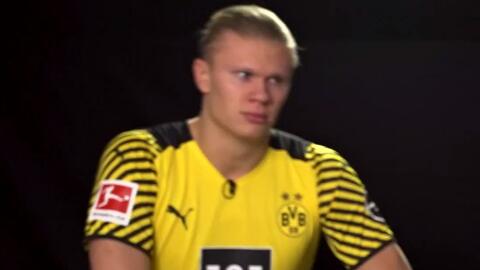 每体：杰拉德·马丁在左中卫上的表现，比其当左后卫时更亮眼