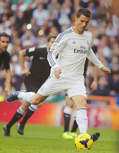 同意吗？NiKo：我很自信，我会在队伍需要的时候站出来