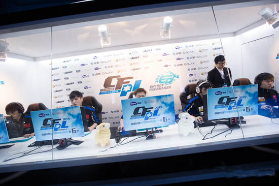 起到了决定 起到了决定